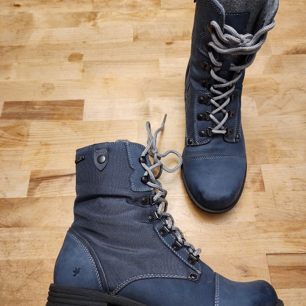 Cobb Hill Brunswick boot - waterproof
